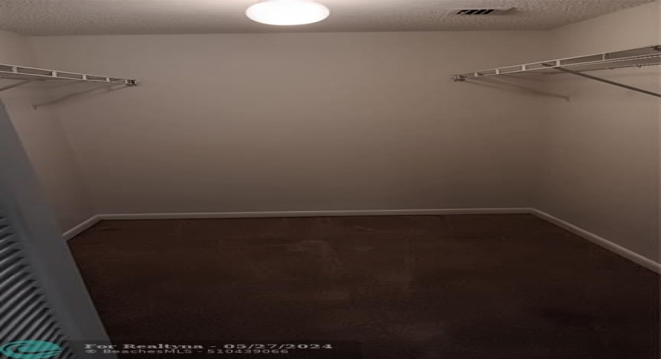 Main bedroom walk-in closet