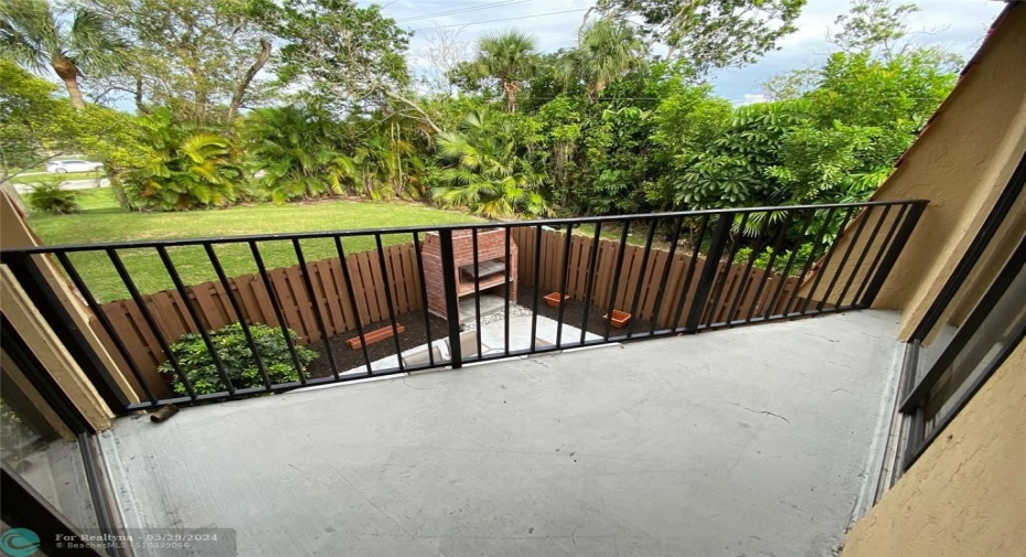 Master  Balcony
