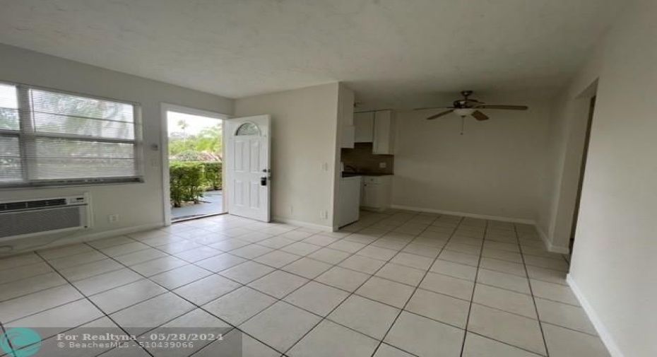 Living Room/Dinning Room