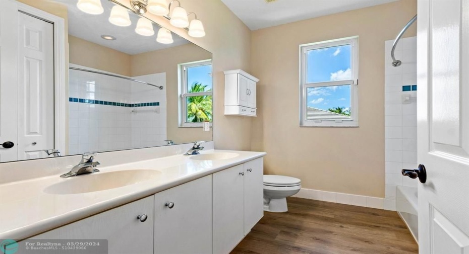 Bathroom 4