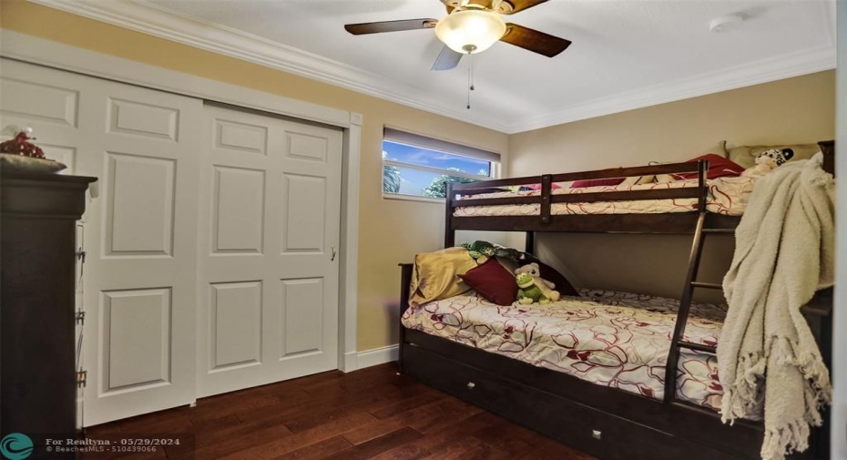 2nd floor bedroom