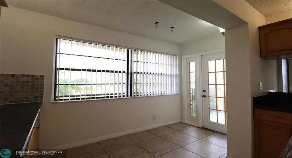 Balcony nr 2 Entrance from the Kitchen
