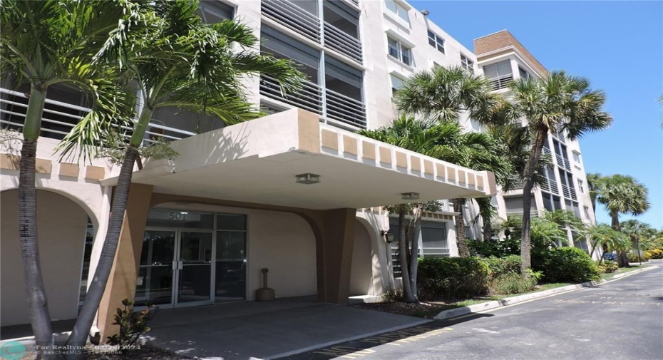 EXTERIOR ENTRANCE