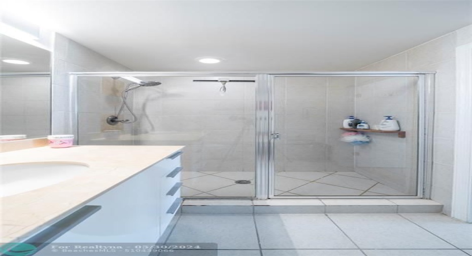 Main in-suite bathroom