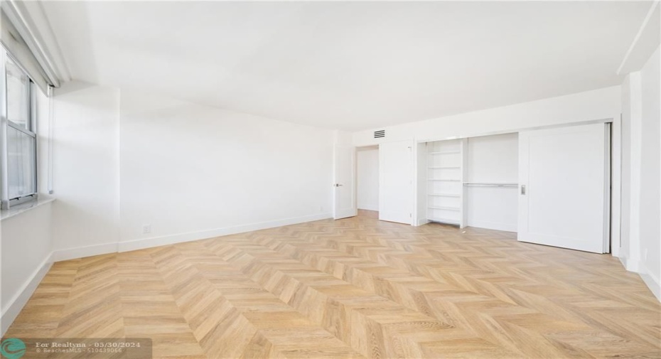 2nd Guest Bedroom.