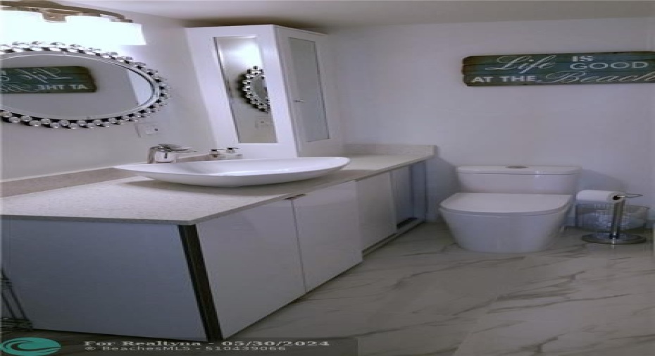 2nd bathroom.