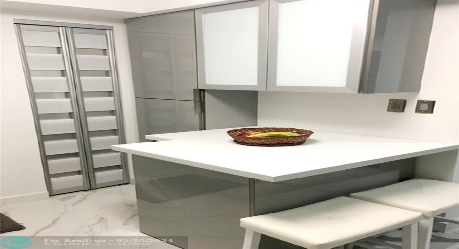 Pantry & breakfast sitting area
