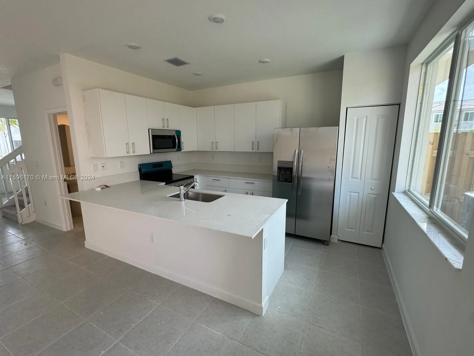 Residential Lease For Rent