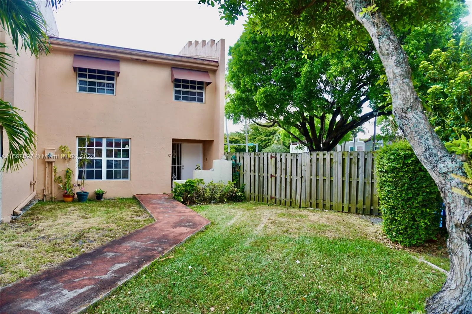 Residential Lease For Rent