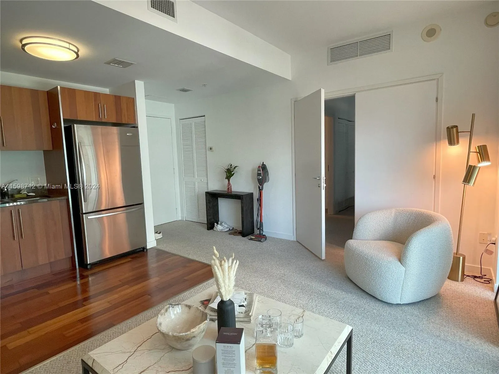 Residential Lease For Rent