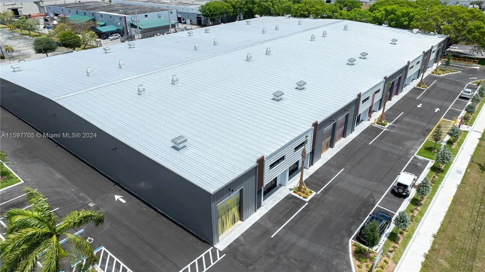Commercial Sale For Sale