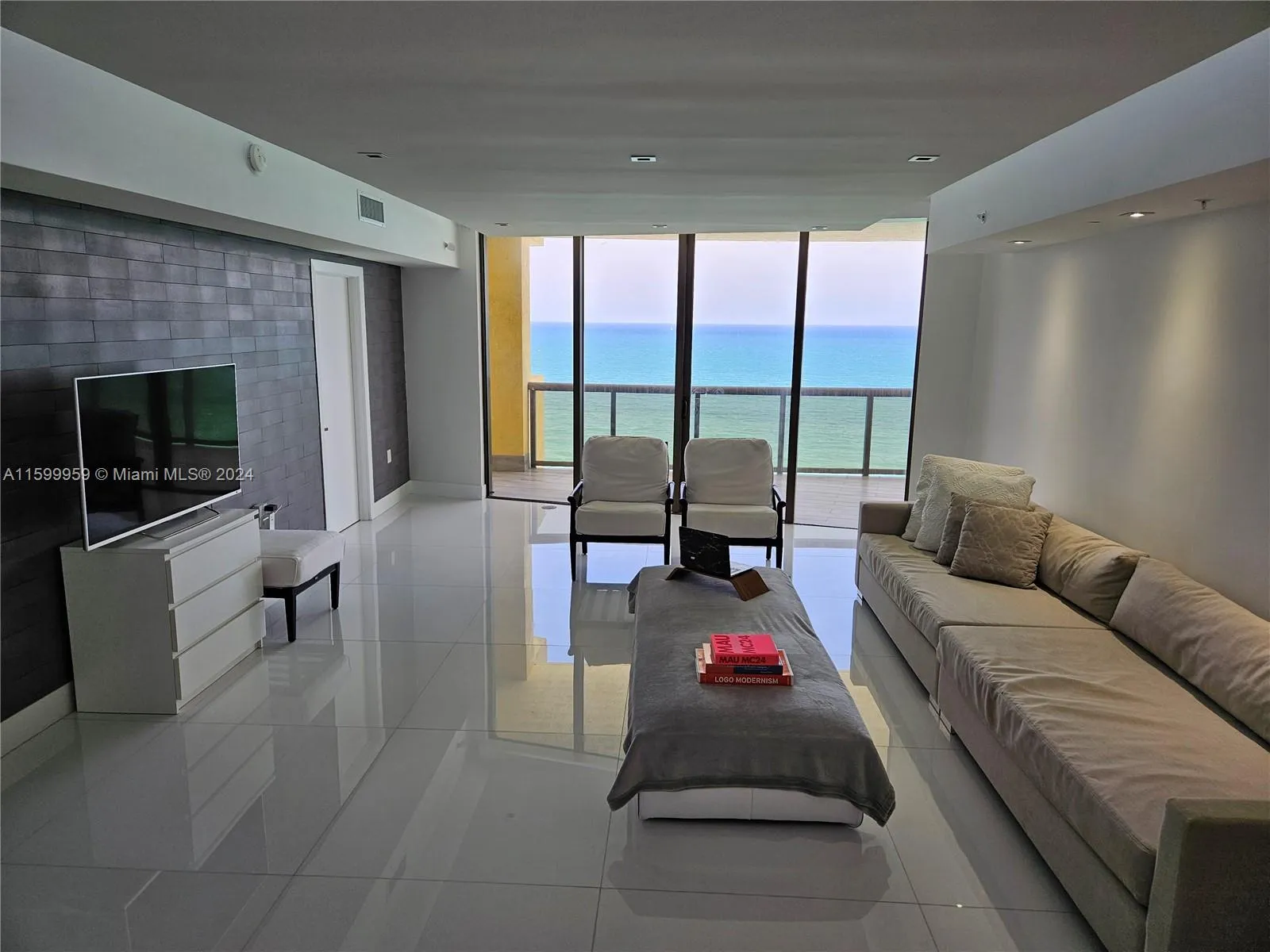 East - Ocean View