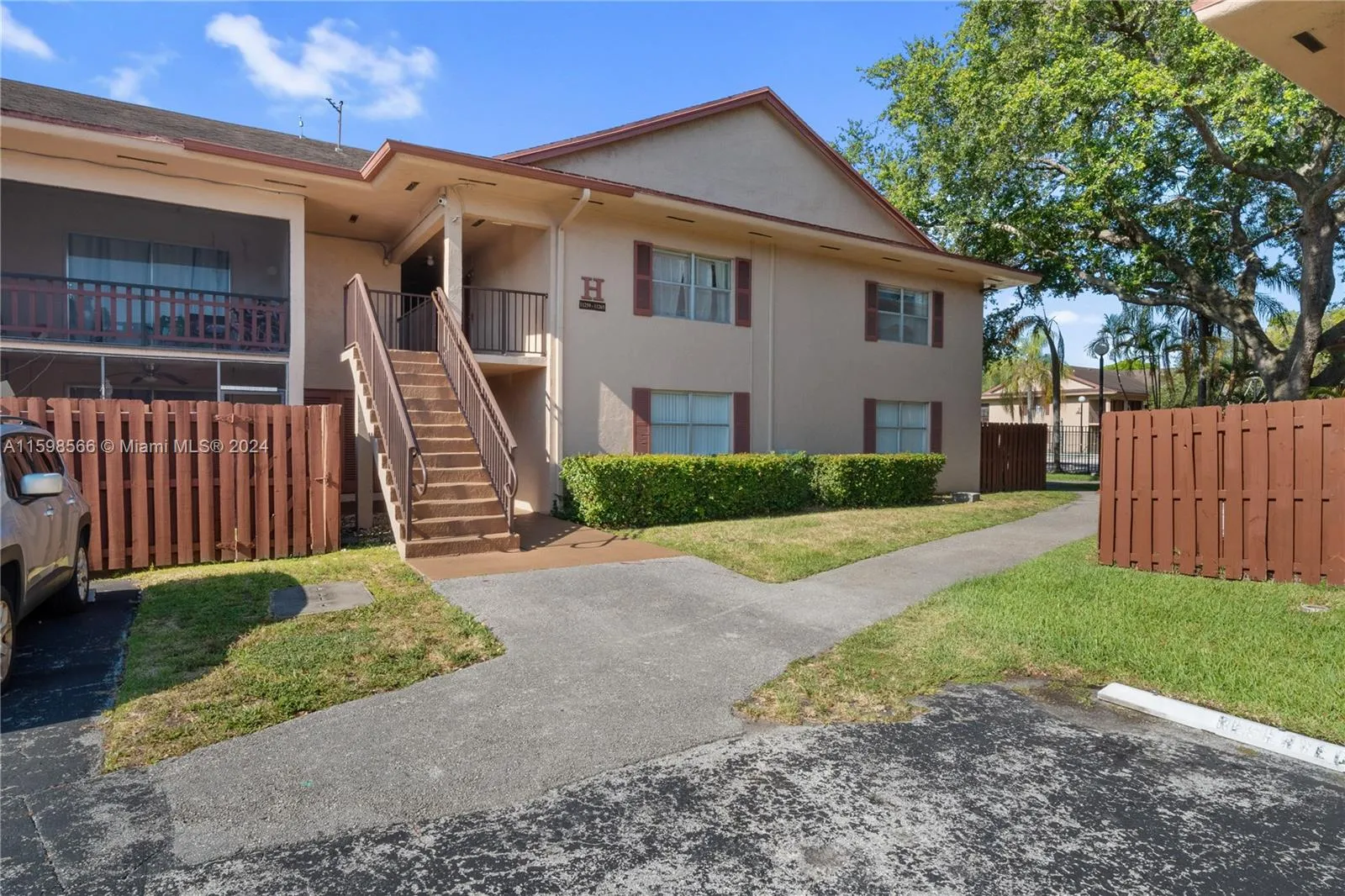 Residential Lease For Rent