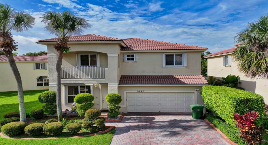7652 NW 23rd Street, Pembroke Pines, Florida 33024, 4 Bedrooms Bedrooms, ,2 BathroomsBathrooms,Single Family,For Sale,23rd,RX-10898706