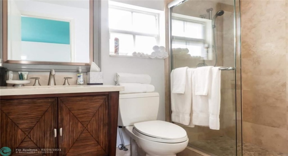 Bathroom #2