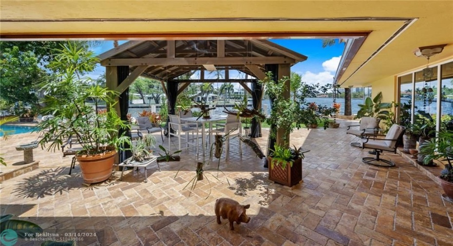 Exclusive outdoor sanctuary