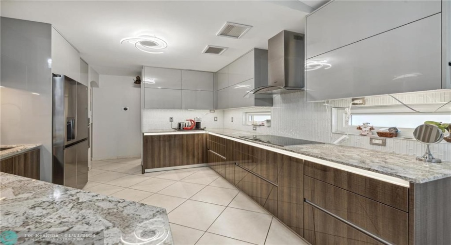 NEW CUSTOM KITCHEN