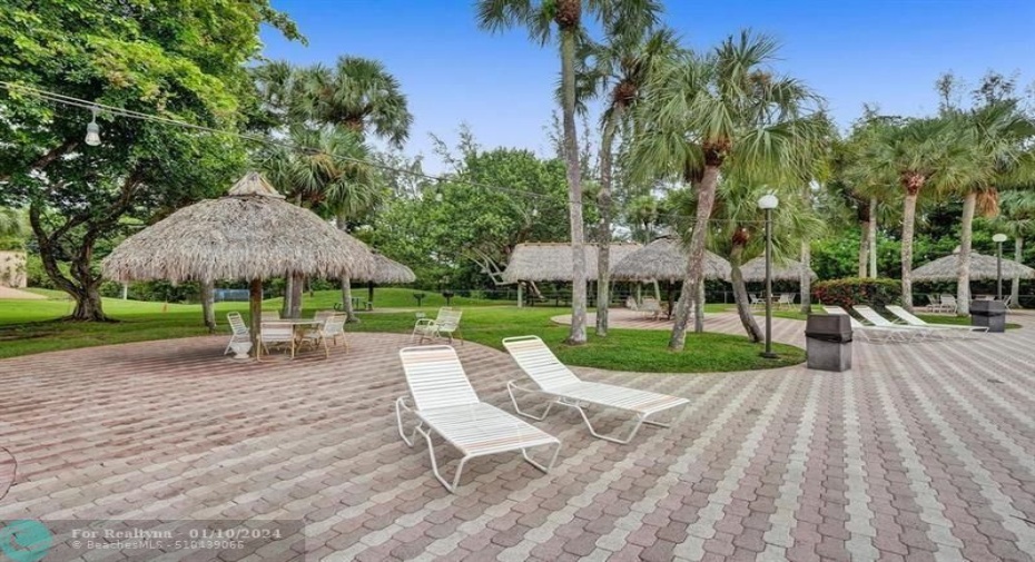 PICNIC AND RELAXING AREA