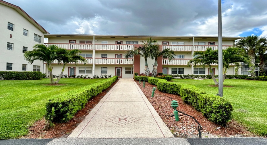 71 Preston B, Boca Raton, Florida 33434, 2 Bedrooms Bedrooms, ,1 BathroomBathrooms,Condominium,For Sale,Preston B,3,RX-10892950