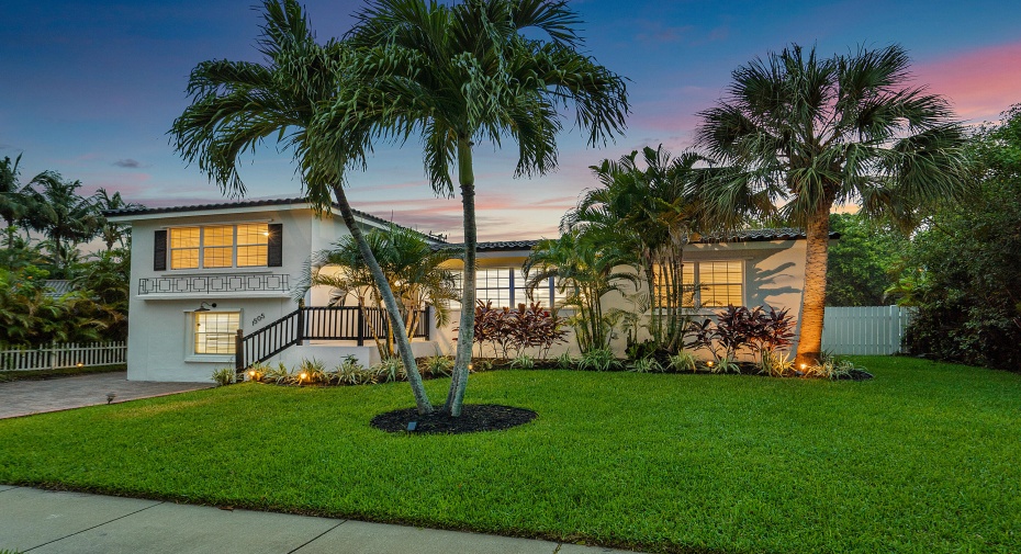 1505 NE 4th Avenue, Boca Raton, Florida 33432, 4 Bedrooms Bedrooms, ,3 BathroomsBathrooms,Single Family,For Sale,4th,RX-10904857