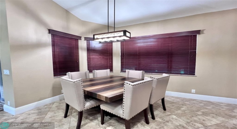 Breakfast area