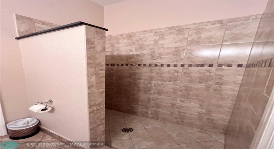 Cabana Bath
