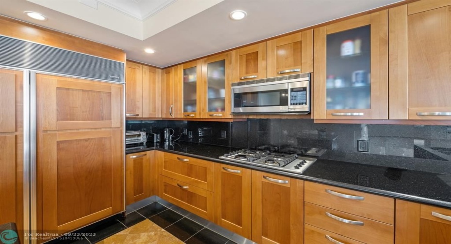 Kitchen | Media Area